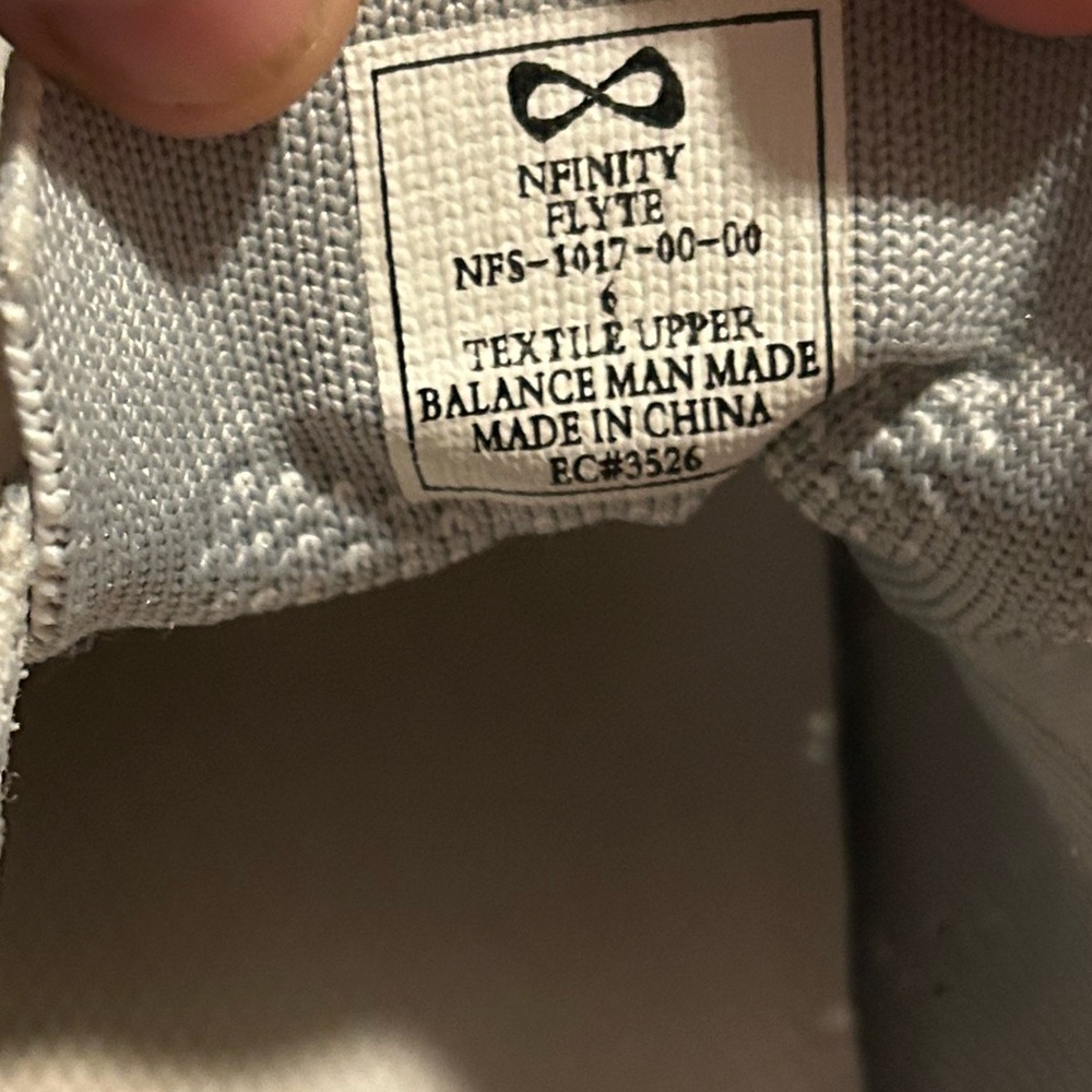 Infinity Raine White Sneakers